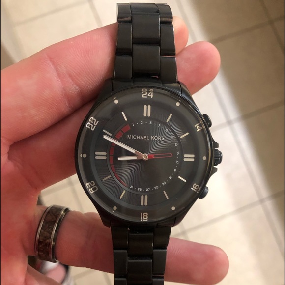 Michael Kors Watch - Picture 7 of 7